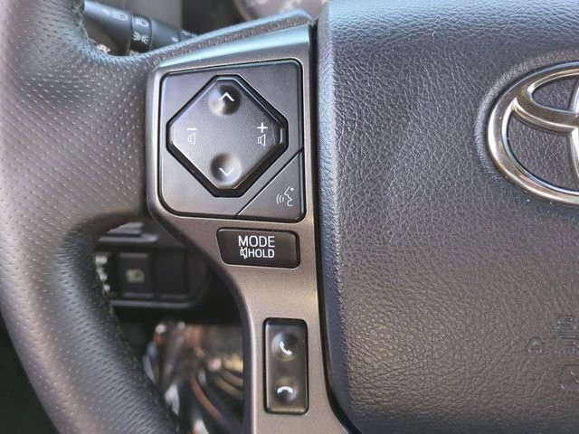 Used 2019 Toyota Tacoma TRD Off-Road image 24