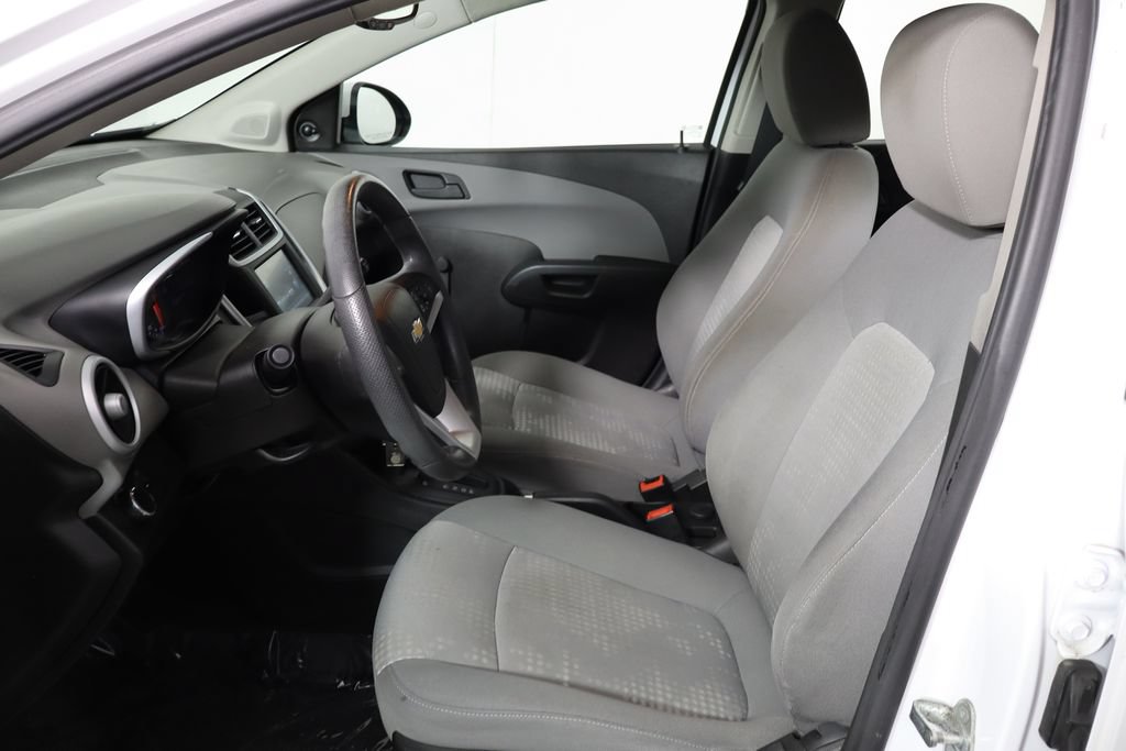 Used 2017 Chevrolet Sonic LT FWD image 13