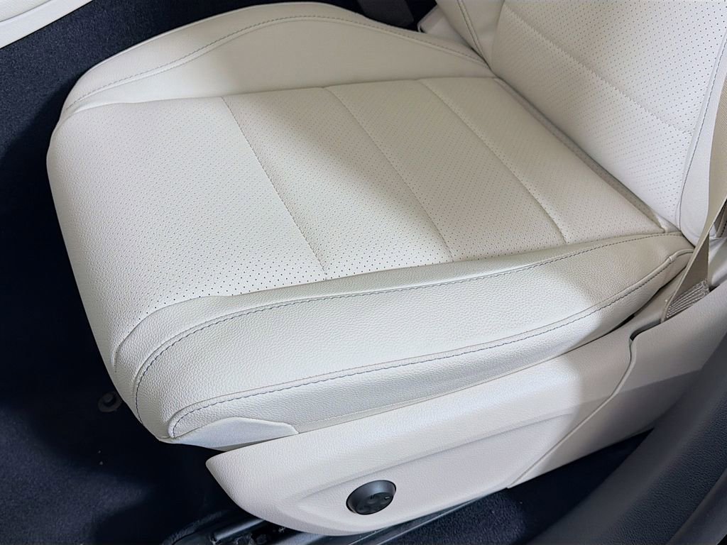 New 2026 Mercedes-Benz GLE 350 4MATIC image 23