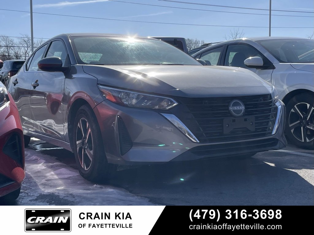 Used 2024 Nissan Sentra SV image 1