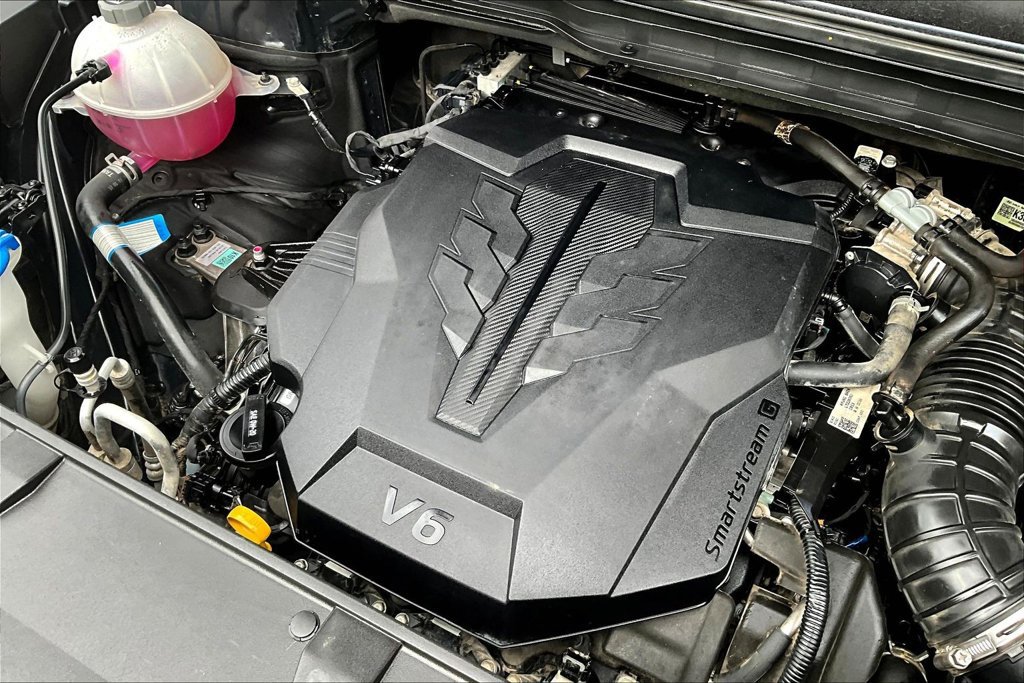 Used 2022 Kia Carnival EX FWD image 28