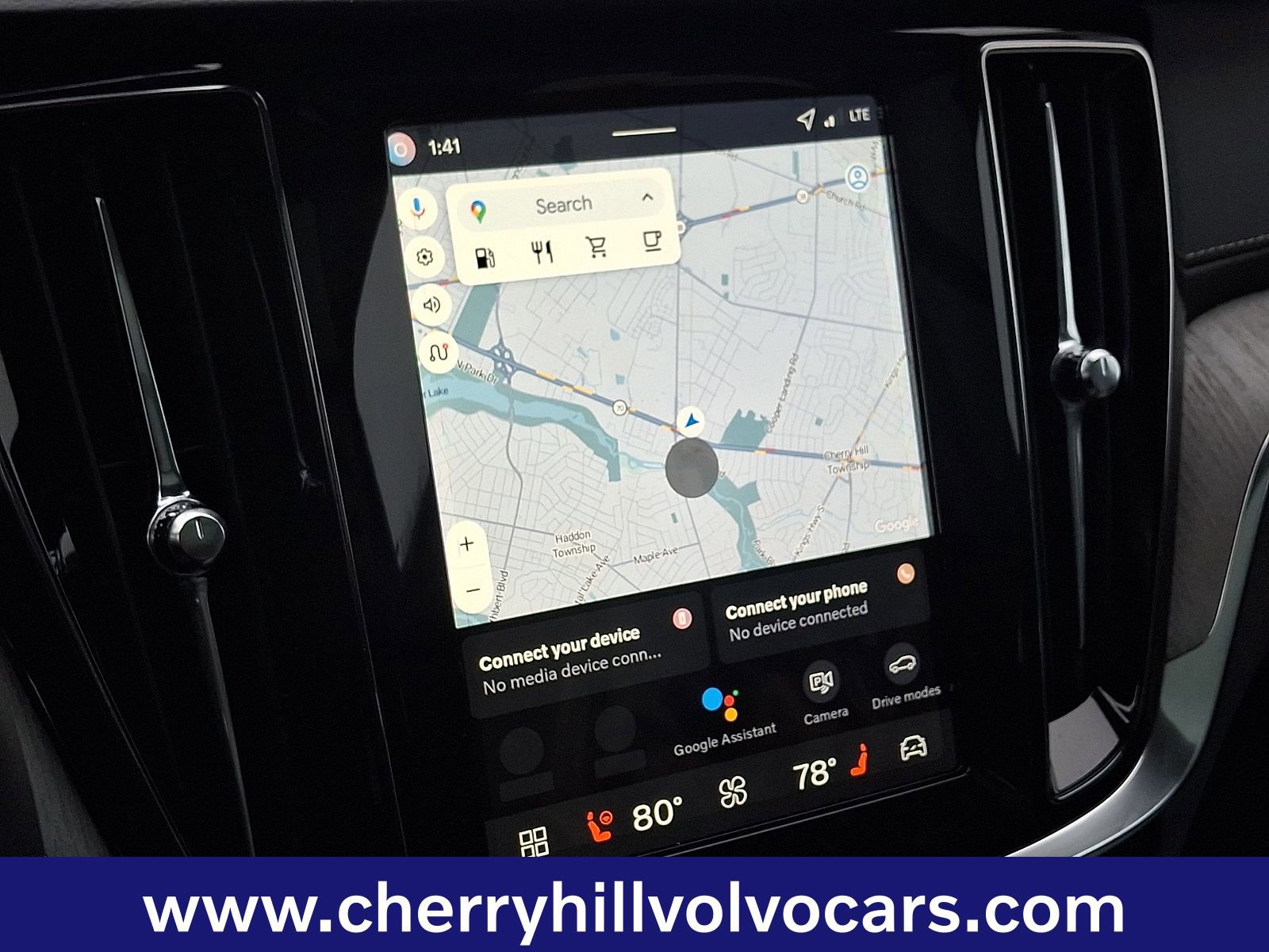 New 2026 Volvo V60 B5 Cross Country Ultra w/ Protection Package Premier image 14