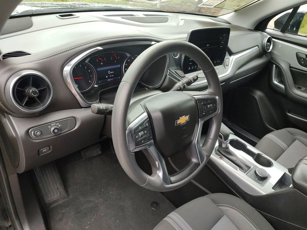 Used 2024 Chevrolet Blazer LT image 21