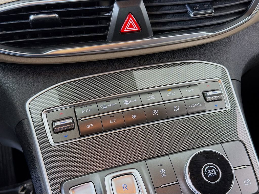 Used 2022 Hyundai Santa Fe SEL w/ Convenience Package image 34