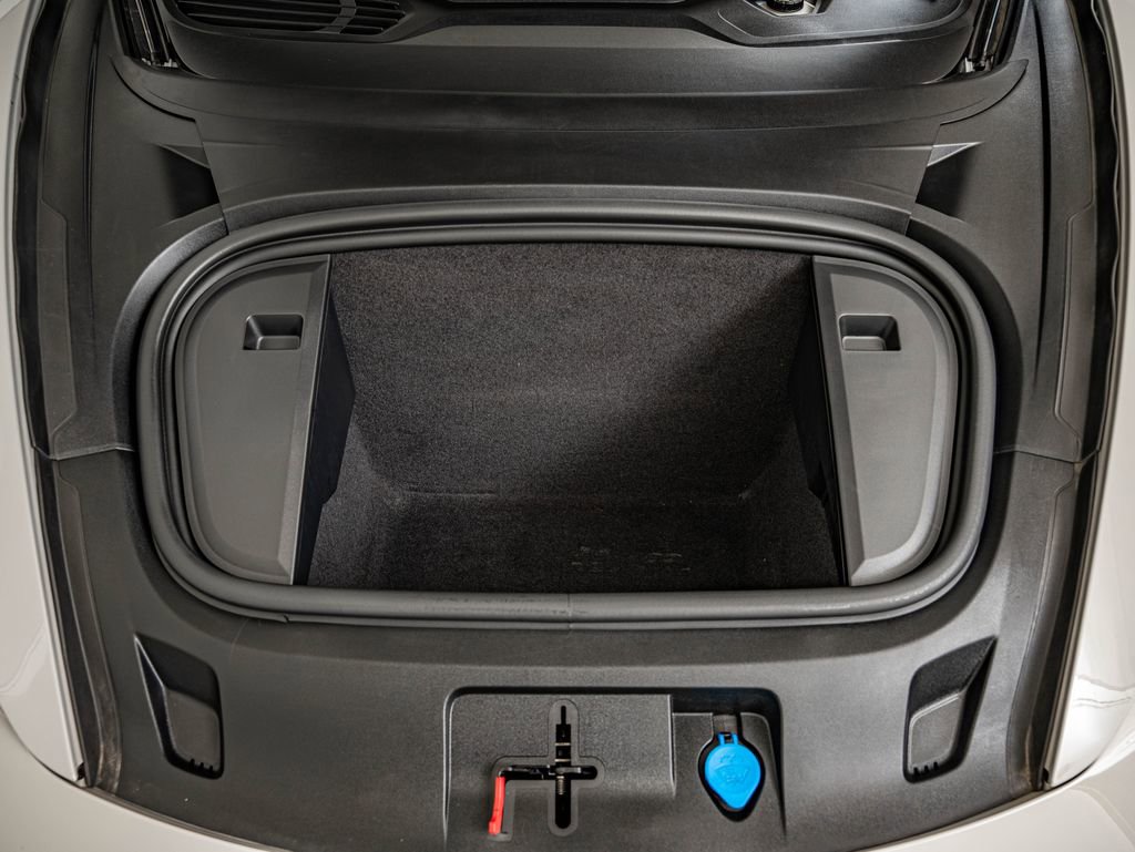 Certified 2022 Porsche Taycan image 43