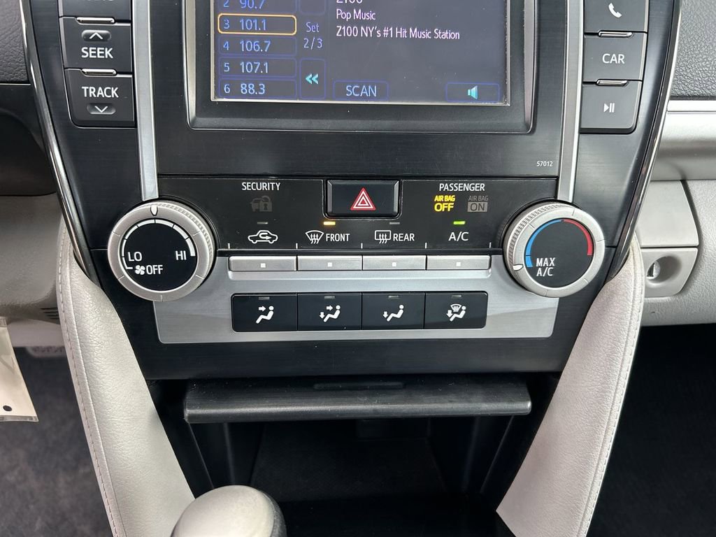 Used 2012 Toyota Camry LE FWD image 21
