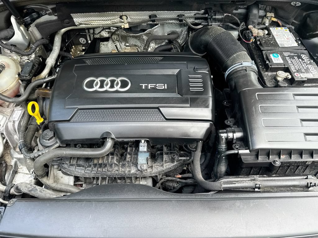 Used 2019 Audi Q3 2.0T Premium w/ Convenience Package AWD/4WD image 31
