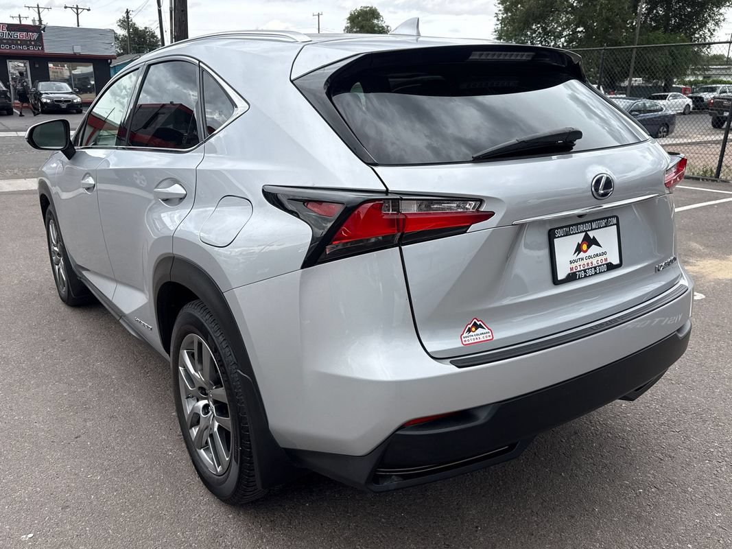 Used 2016 Lexus NX 300h AWD w/ Luxury Package image 5