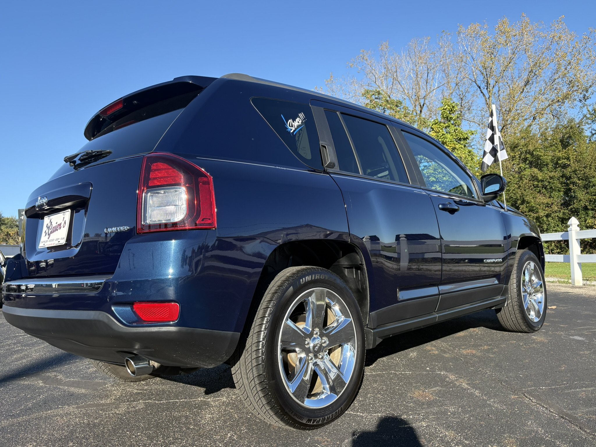 Used 2014 Jeep Compass Limited w/ Premium Sound Group AWD/4WD image 12