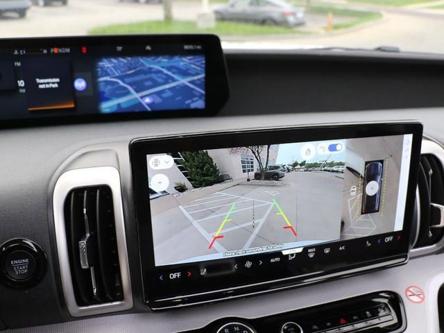 Used 2025 Ford Expedition Active image 25