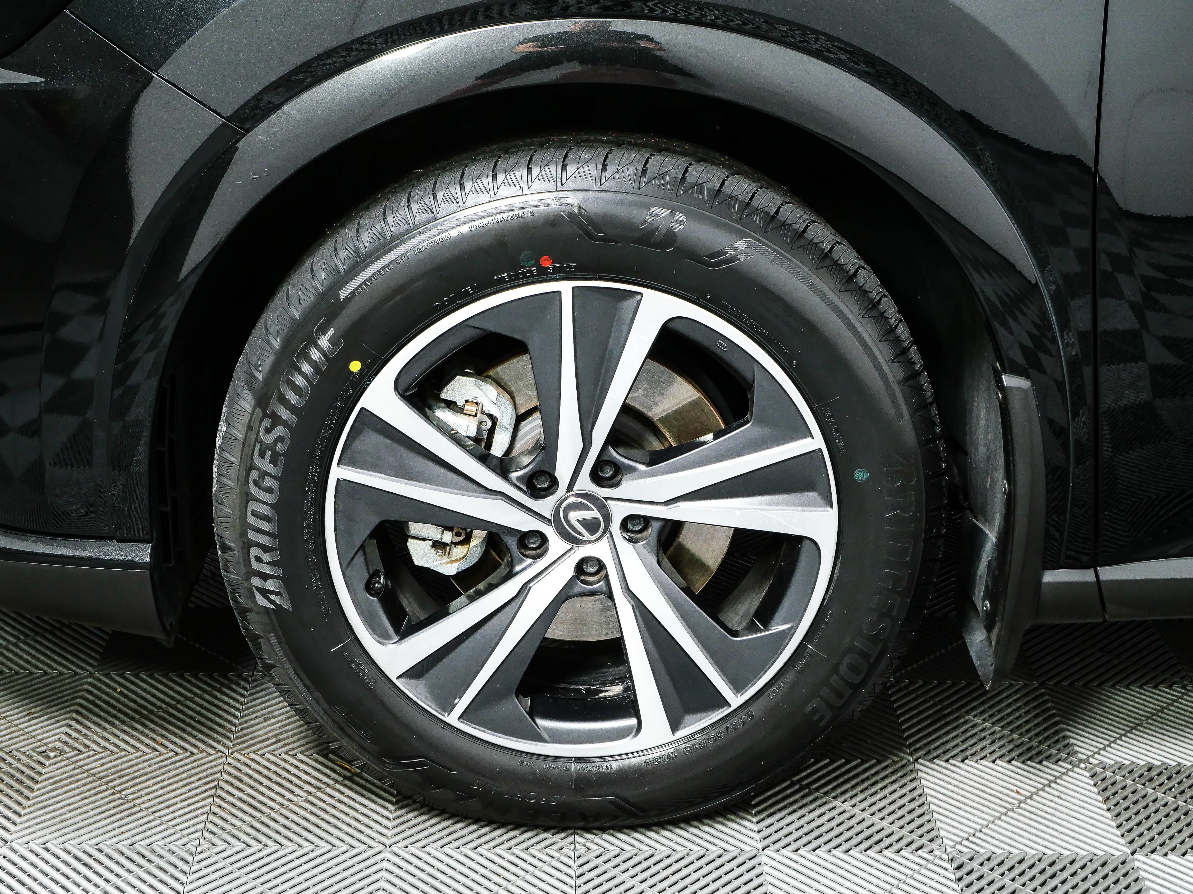 Used 2023 Lexus RX 350 Premium w/ Cold Area Package FWD image 36