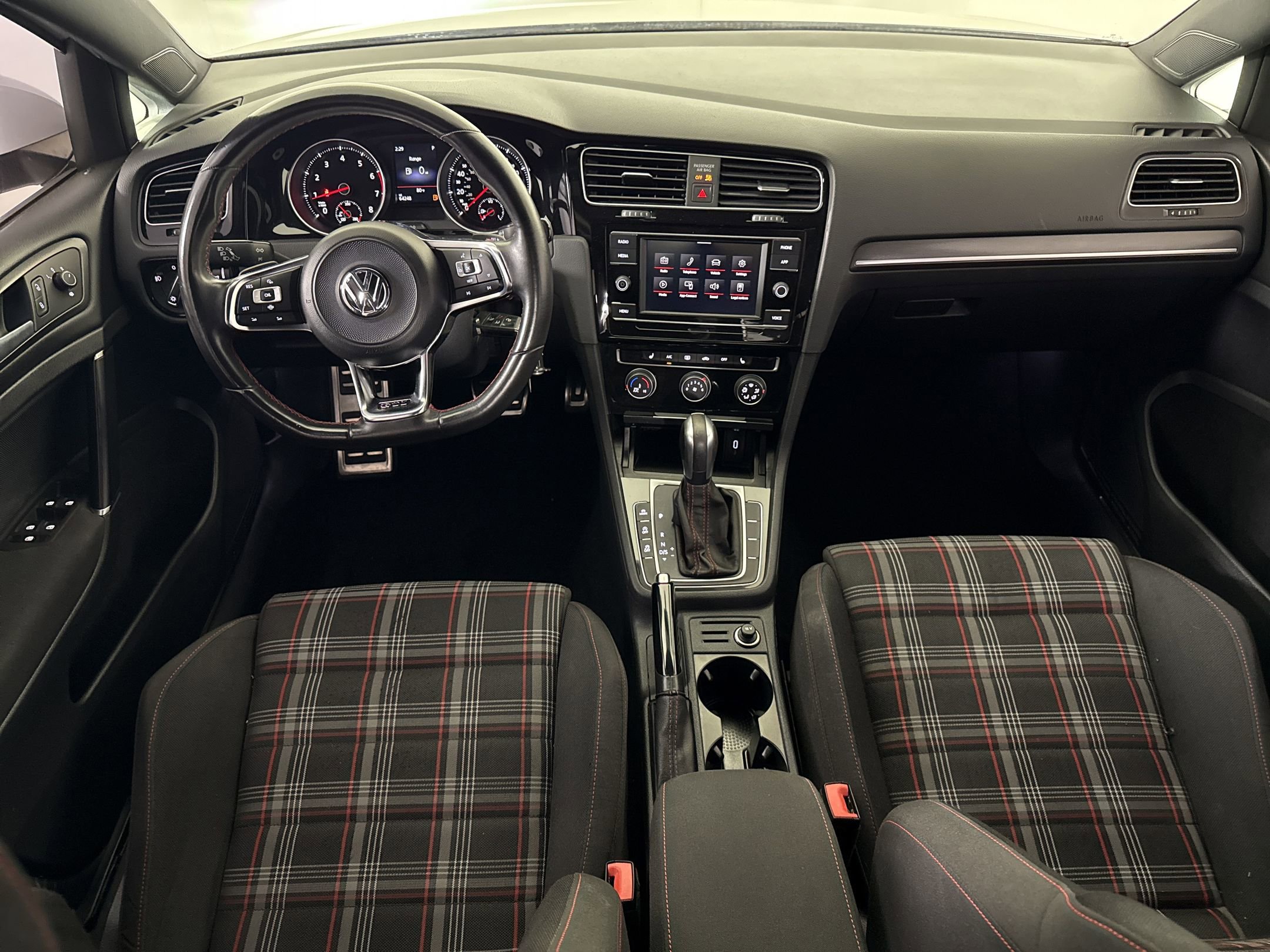 Used 2020 Volkswagen GTI S FWD image 22