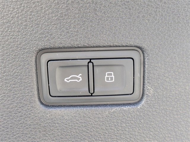 Used 2021 Audi SQ8 Premium Plus w/ SQ8 Black Optic Package image 13