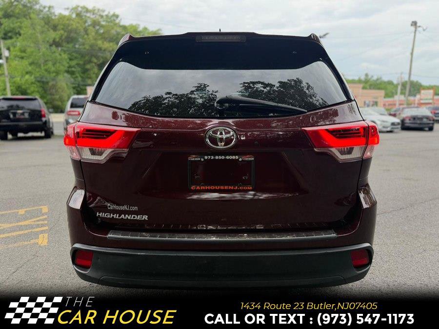 Used 2018 Toyota Highlander XLE w/ Protection Package #3 AWD/4WD image 7
