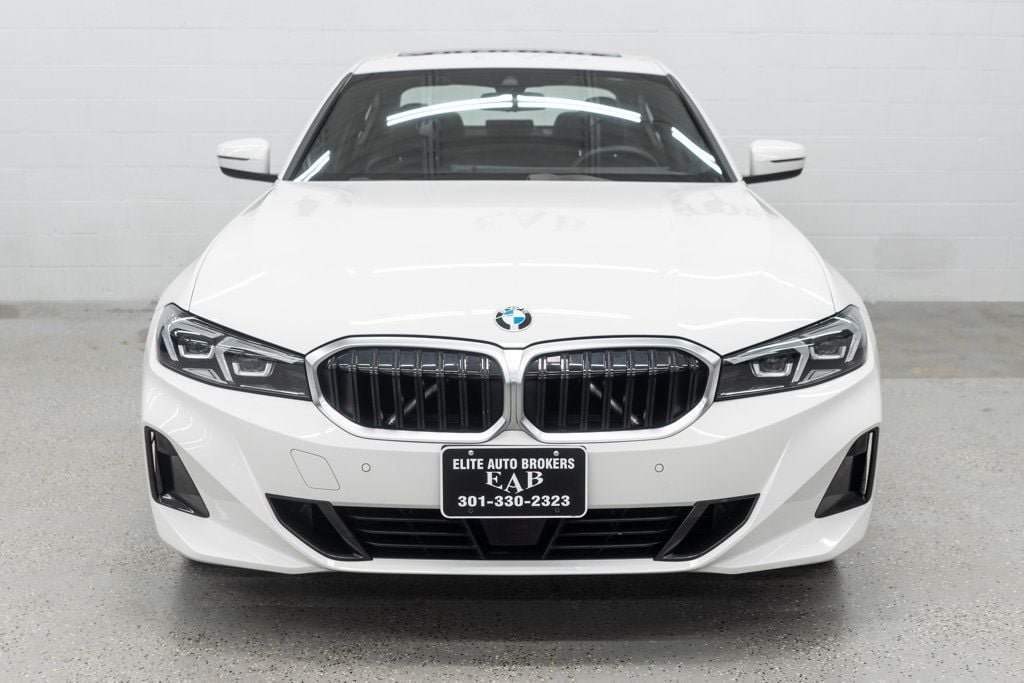 Used 2026 BMW 330i xDrive Sedan AWD/4WD image 3