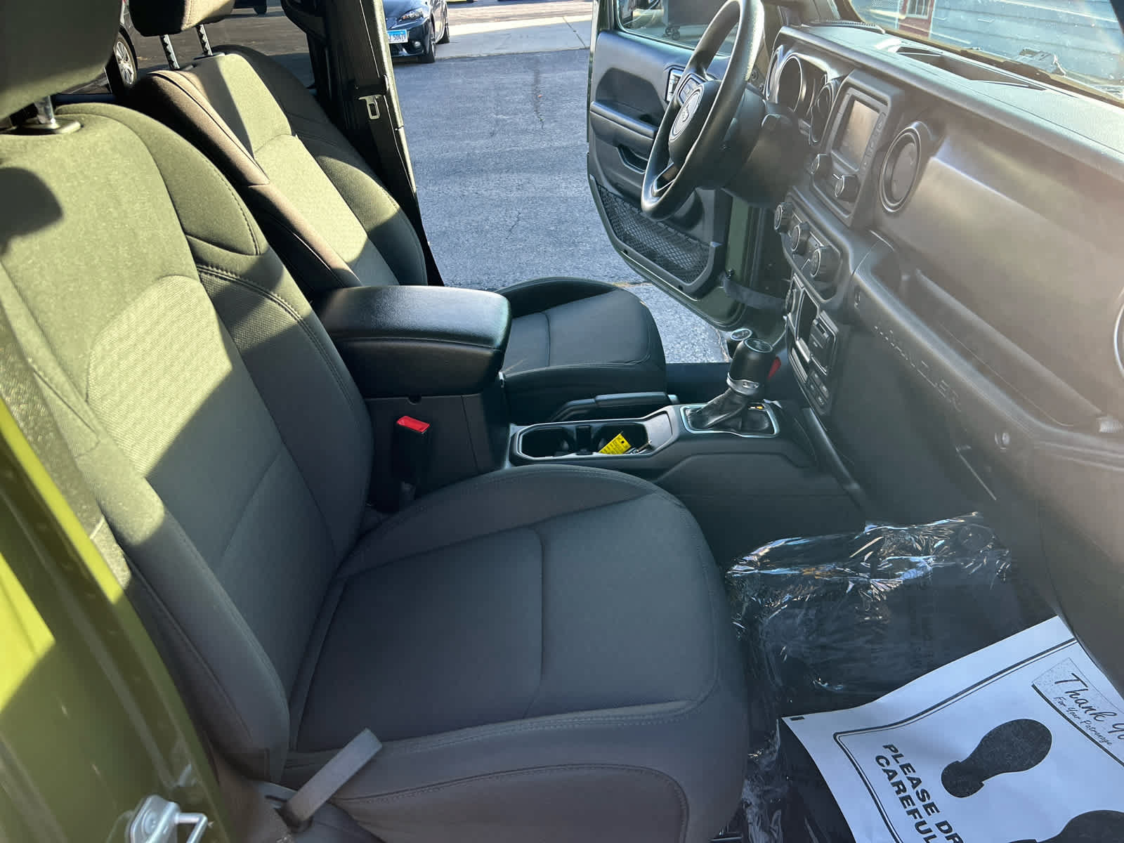 Used 2021 Jeep Wrangler Unlimited Sport AWD/4WD image 25