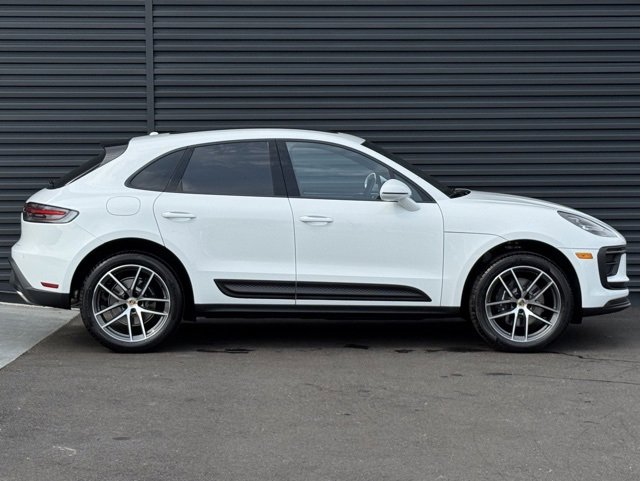 New 2026 Porsche Macan image 8