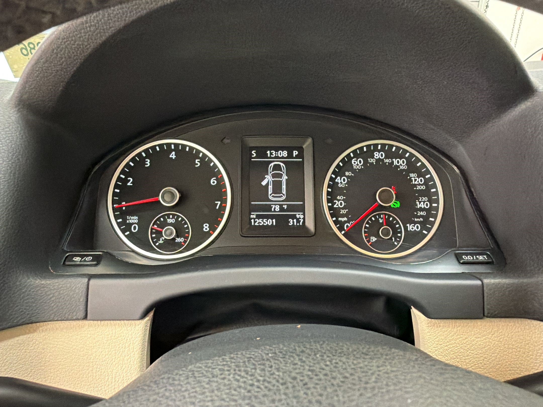 Used 2015 Volkswagen Tiguan SEL FWD image 21
