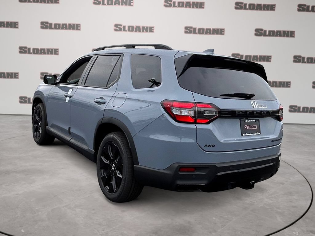 New 2026 Honda Pilot Black Edition image 3