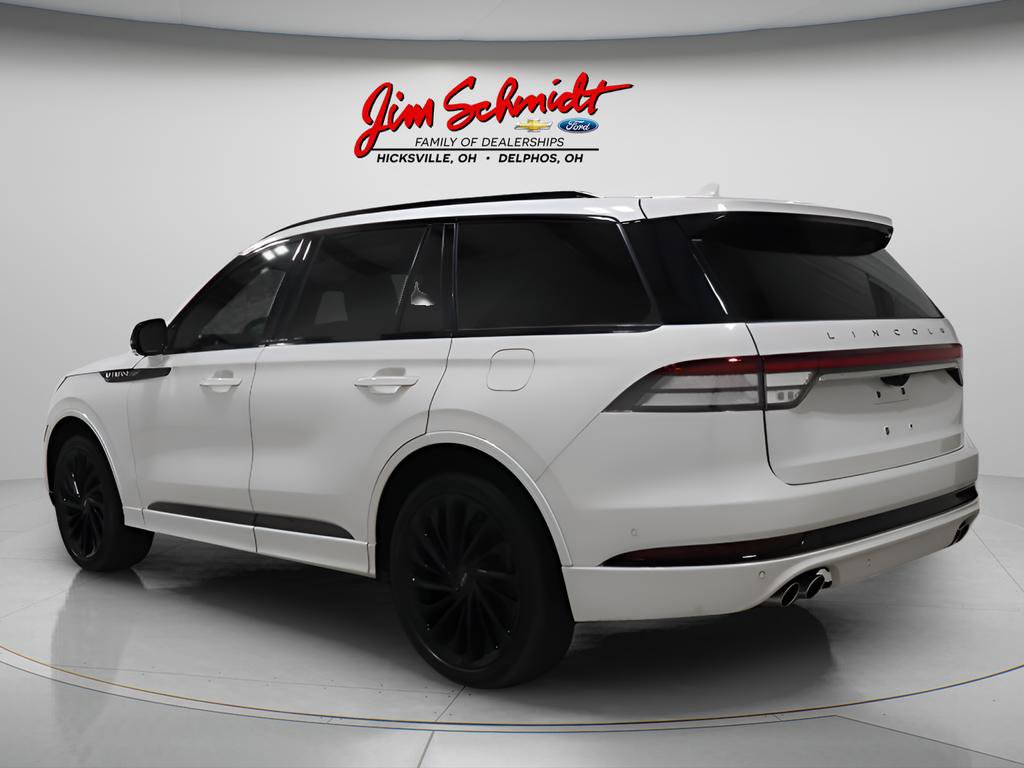 Used 2024 Lincoln Aviator Reserve w/ Equipment Group 201A image 6