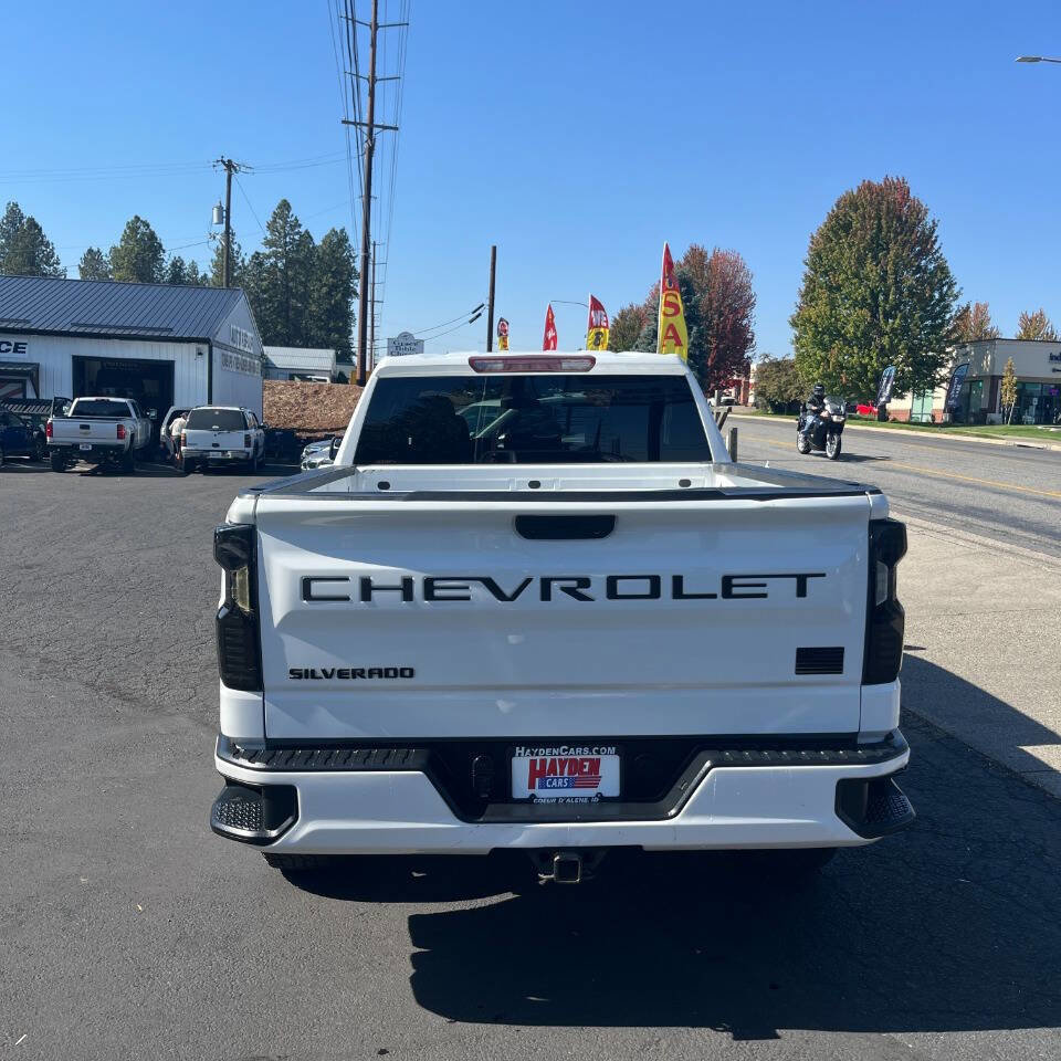 Used 2022 Chevrolet Silverado 1500 Custom w/ Safety Confidence Package image 4