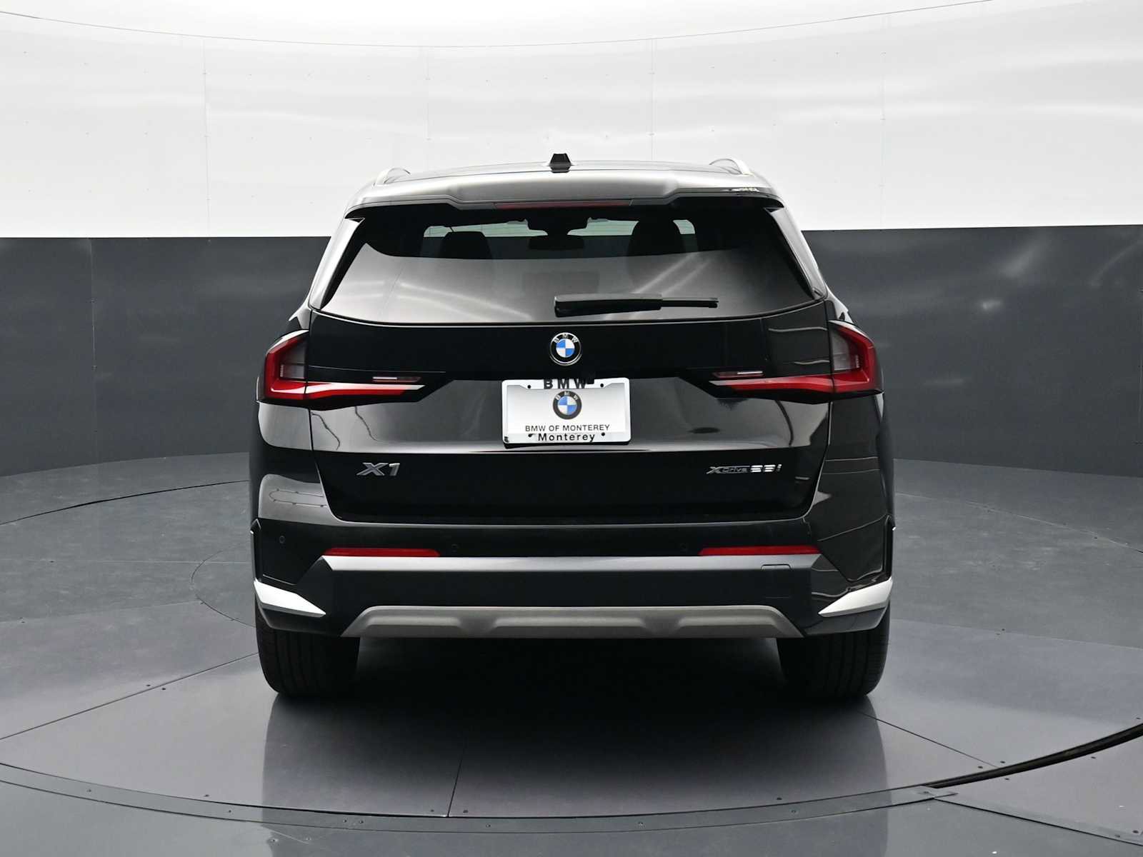 Used 2025 BMW X1 xDrive28i w/ Convenience Package image 6