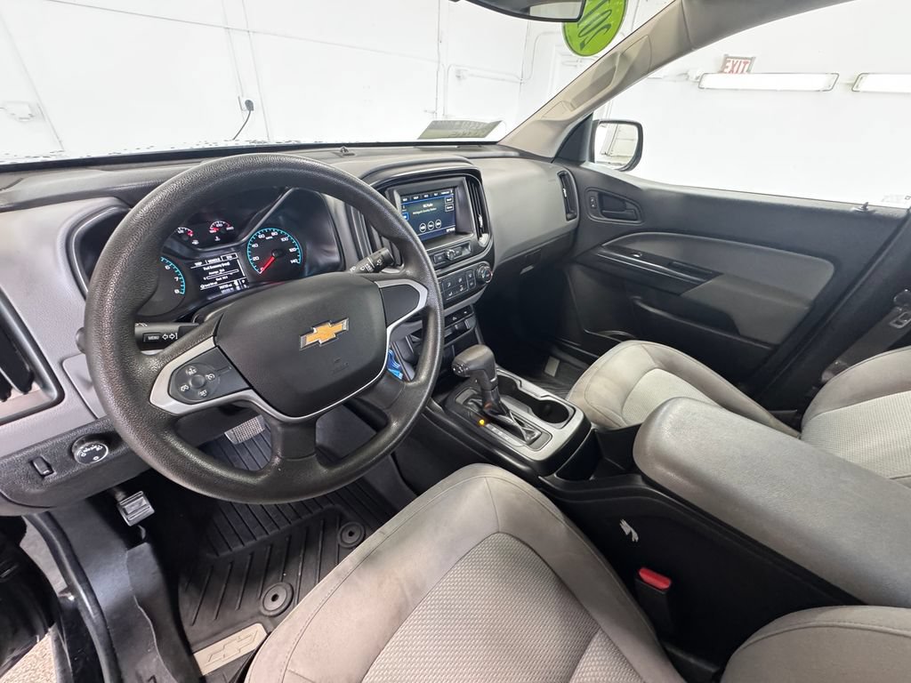 Used 2019 Chevrolet Colorado W/T w/ WT Convenience Package AWD/4WD image 14