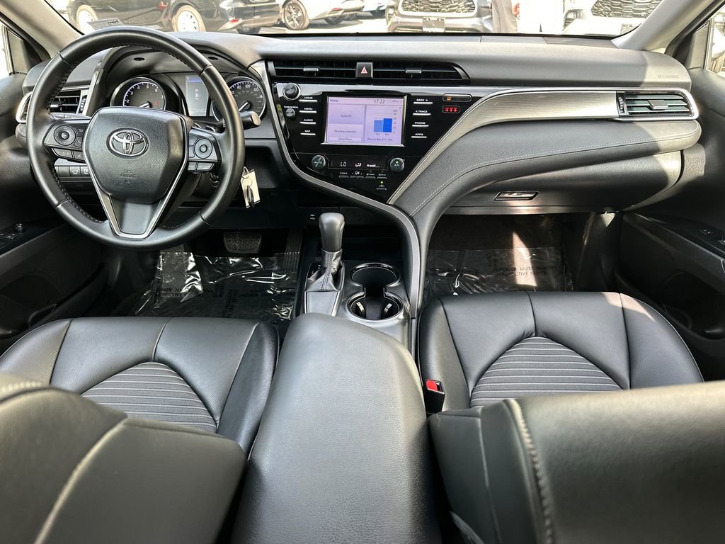 Used 2019 Toyota Camry SE image 13