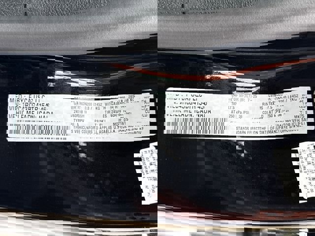 New 2026 Chrysler Pacifica Select AWD/4WD image 19