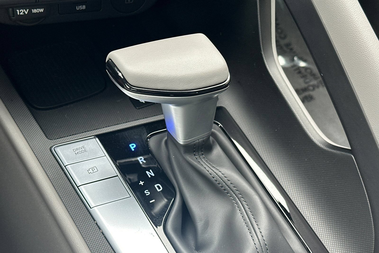Certified 2026 Hyundai Elantra Sport FWD image 23