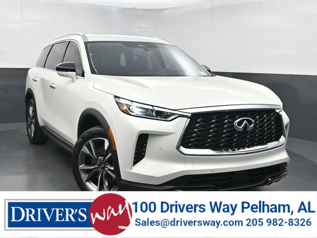 Used 2023 INFINITI QX60 Luxe w/ Vision Package FWD image 1