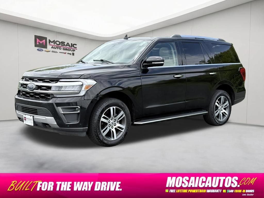Used 2022 Ford Expedition Limited AWD/4WD image 3