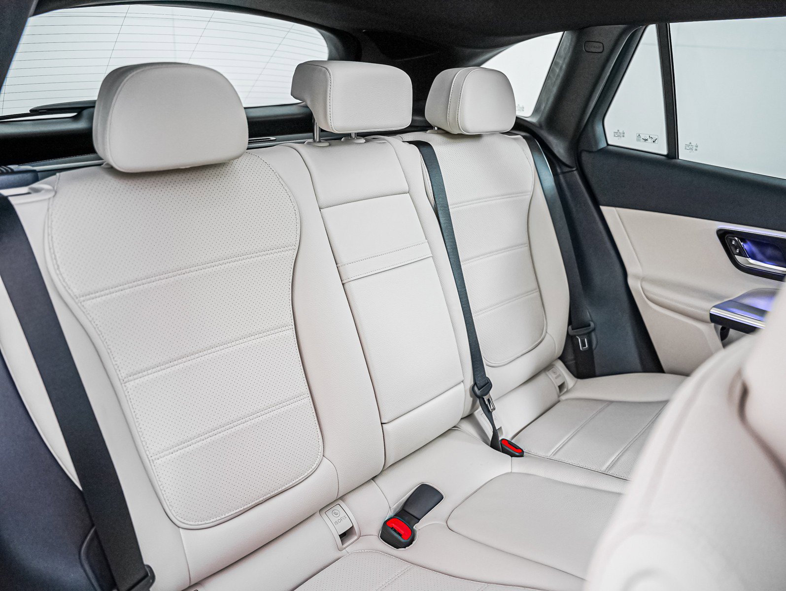 New 2026 Mercedes-Benz GLC 300 image 10