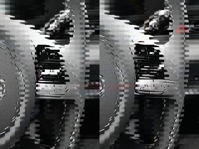 New 2025 Hyundai Elantra Sport image 79