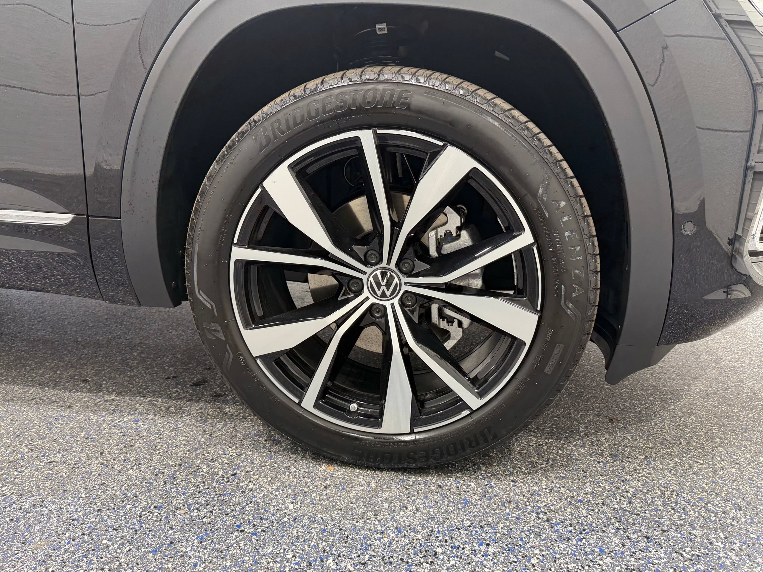 New 2026 Volkswagen Atlas SEL Premium R-Line AWD/4WD image 14