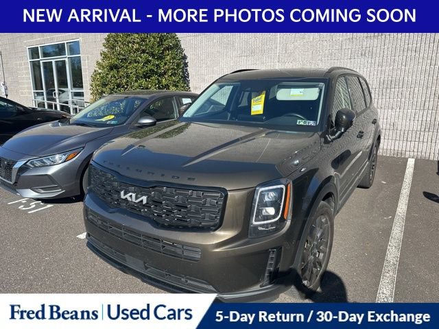 Used 2022 Kia Telluride EX w/ EX Premium Package