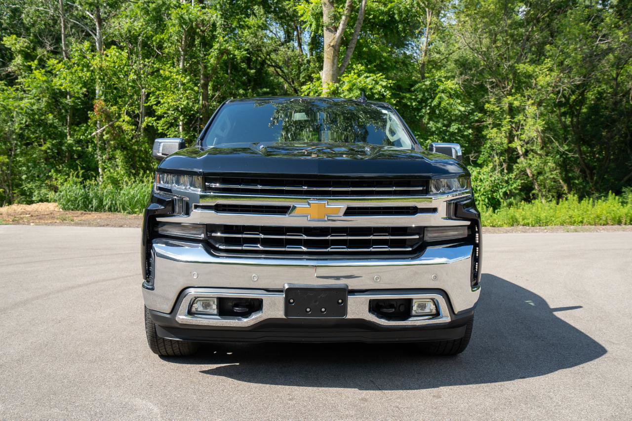 Used 2019 Chevrolet Silverado 1500 LTZ w/ LTZ Plus Package AWD/4WD image 8