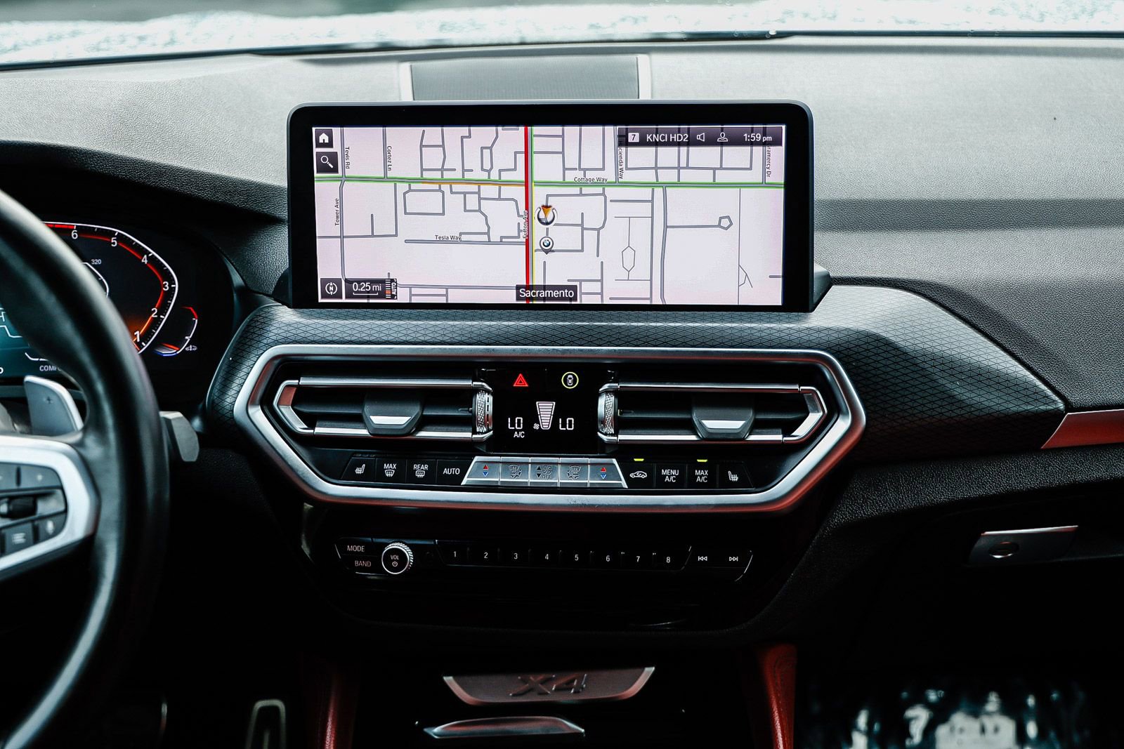 Used 2022 BMW X4 xDrive30i w/ M Sport Package 2 image 11