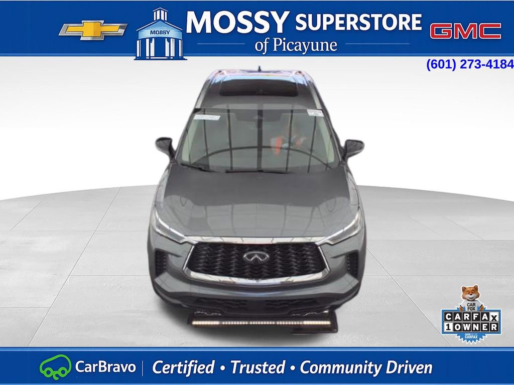 Used 2023 INFINITI QX60 Luxe image 2