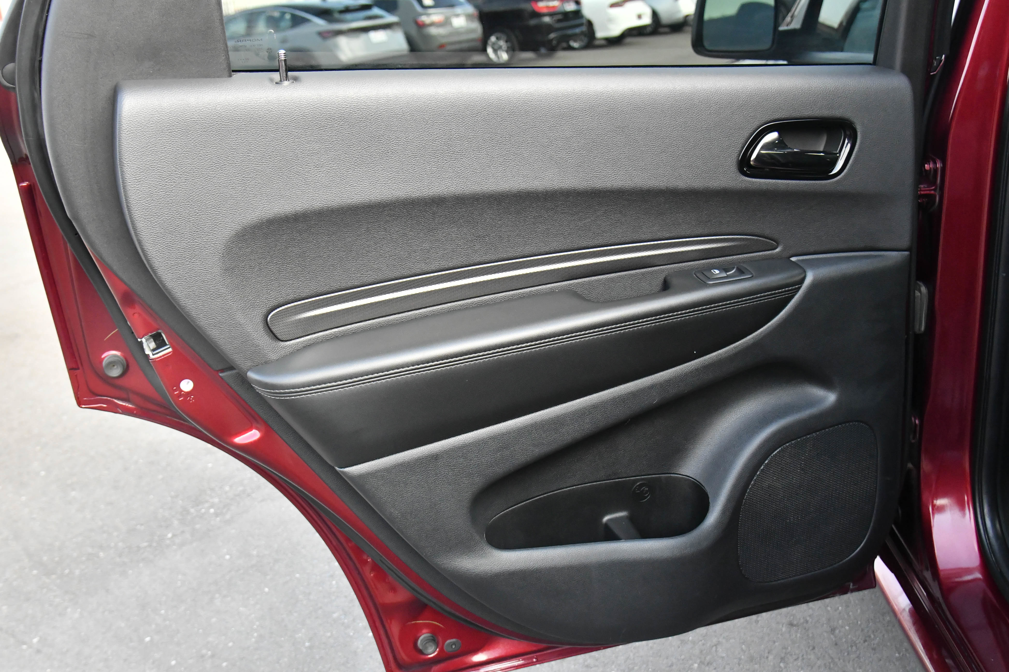 Used 2022 Dodge Durango GT image 35