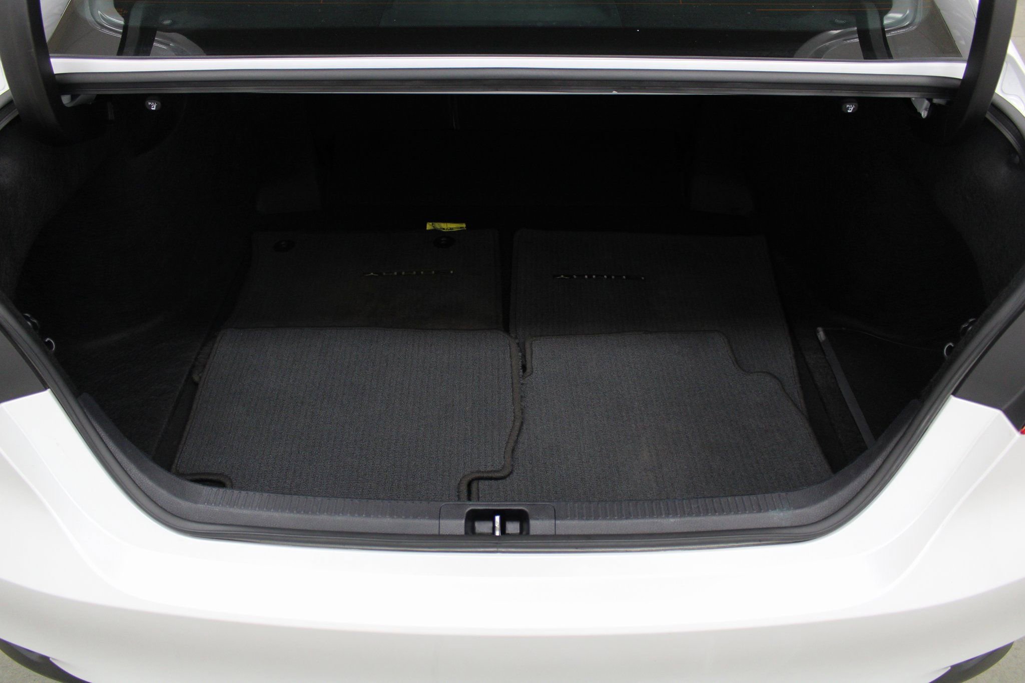 Used 2023 Toyota Camry XLE image 22