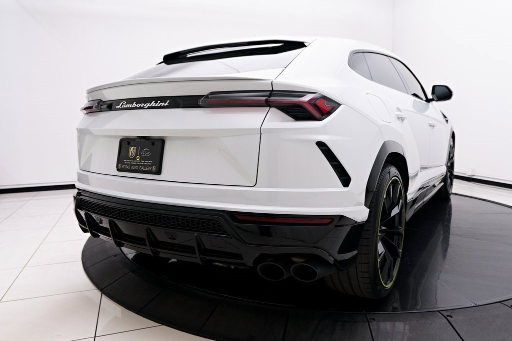 Used 2022 Lamborghini Urus image 23