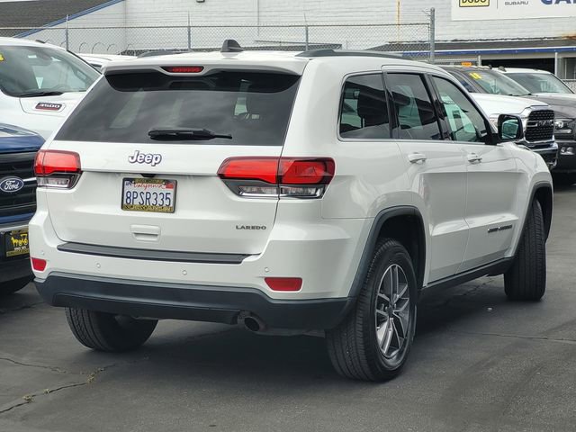 Certified 2020 Jeep Grand Cherokee Laredo w/ 18" Wheel & 8.4" Radio Group image 4