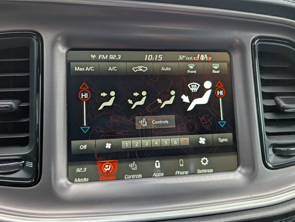 Used 2022 Dodge Challenger GT w/ Plus Package image 25