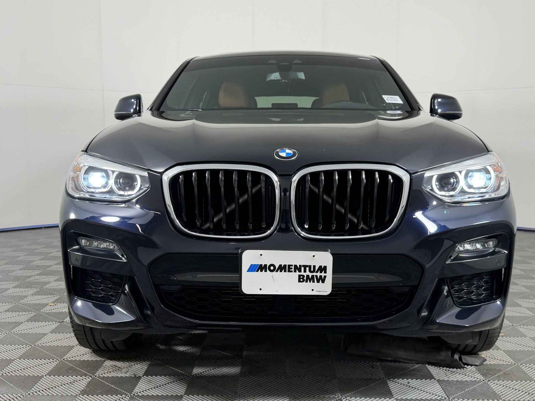Used 2020 BMW X4 xDrive30i w/ M Sport Package 2 image 6