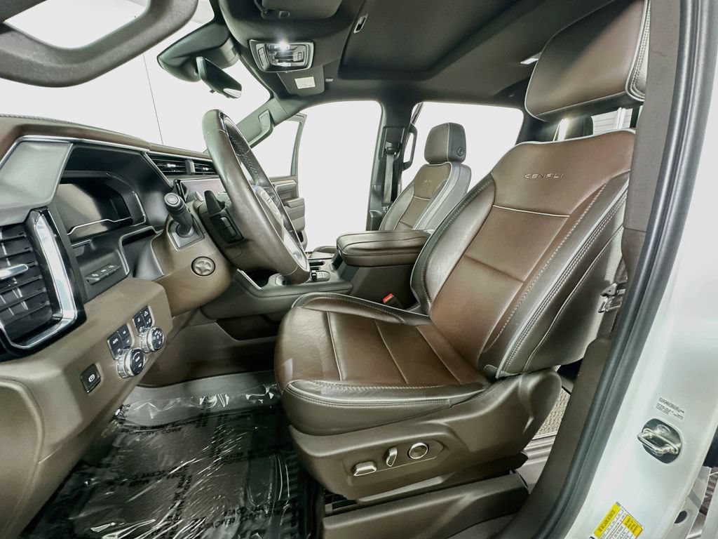 Used 2024 GMC Sierra 1500 Denali AWD/4WD image 15