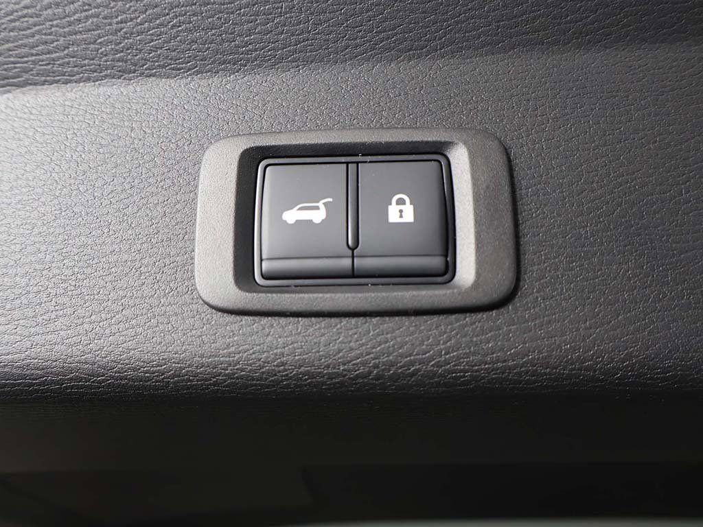 New 2025 Mitsubishi Outlander AWD image 25