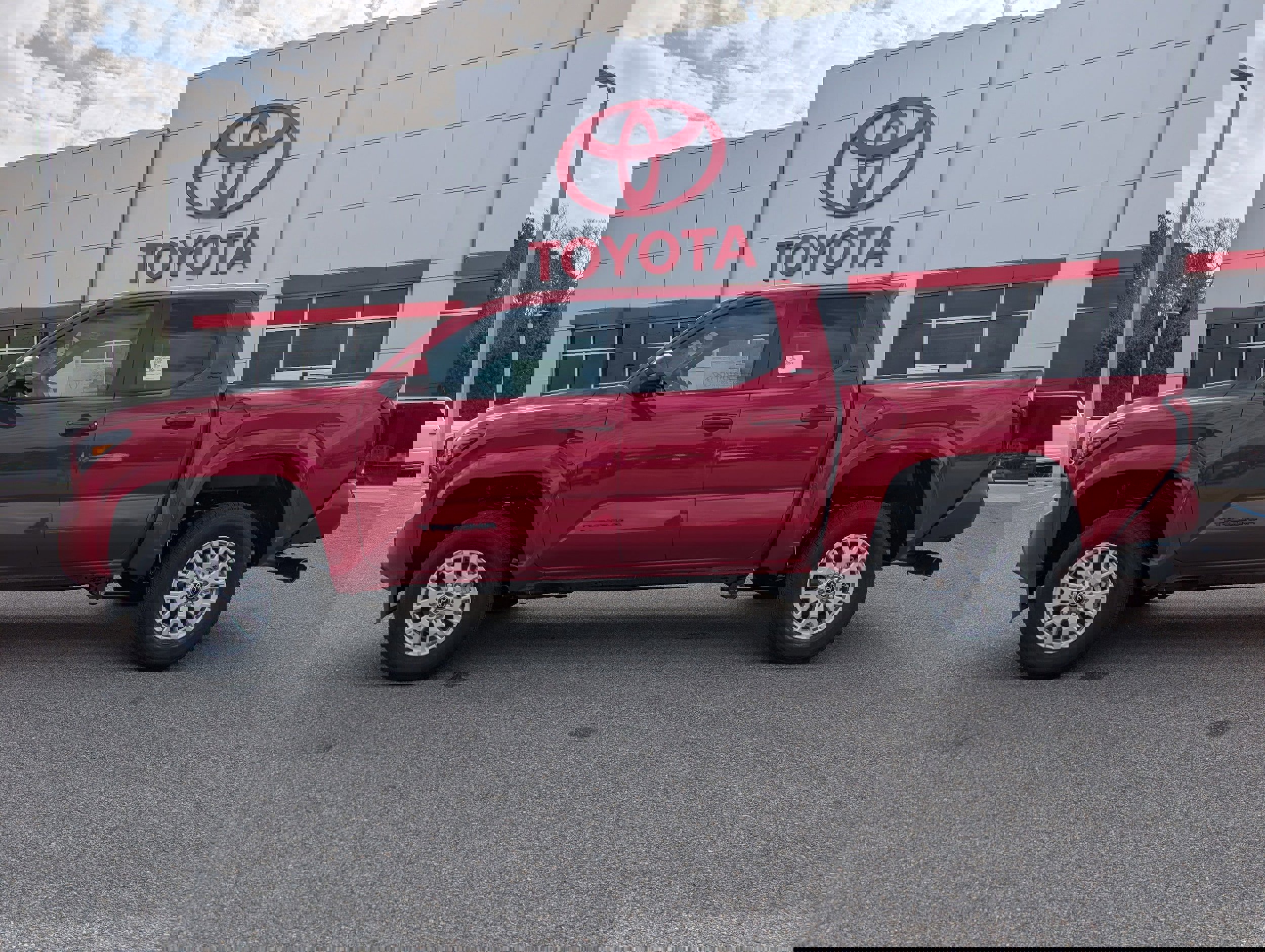 New 2026 Toyota Tacoma SR5 image 2