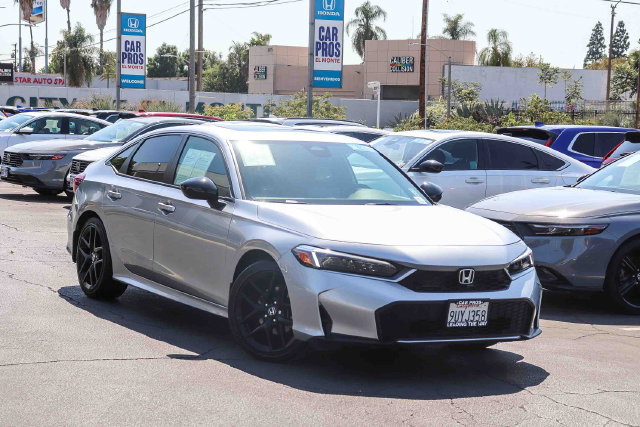 Used 2025 Honda Civic Sport image 1
