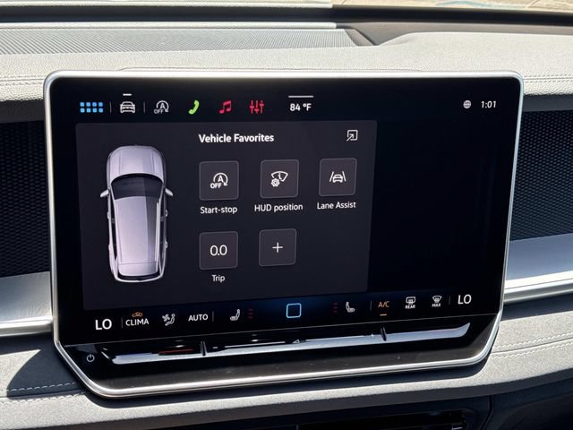 New 2026 Volkswagen Tiguan SE R-Line FWD image 14